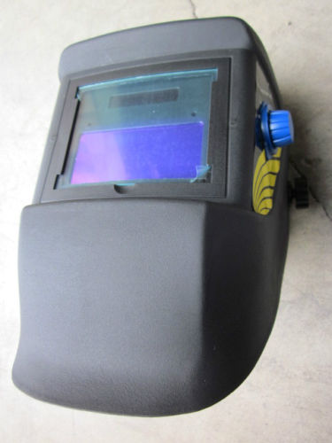 Automatic Darkening Welding Helmet